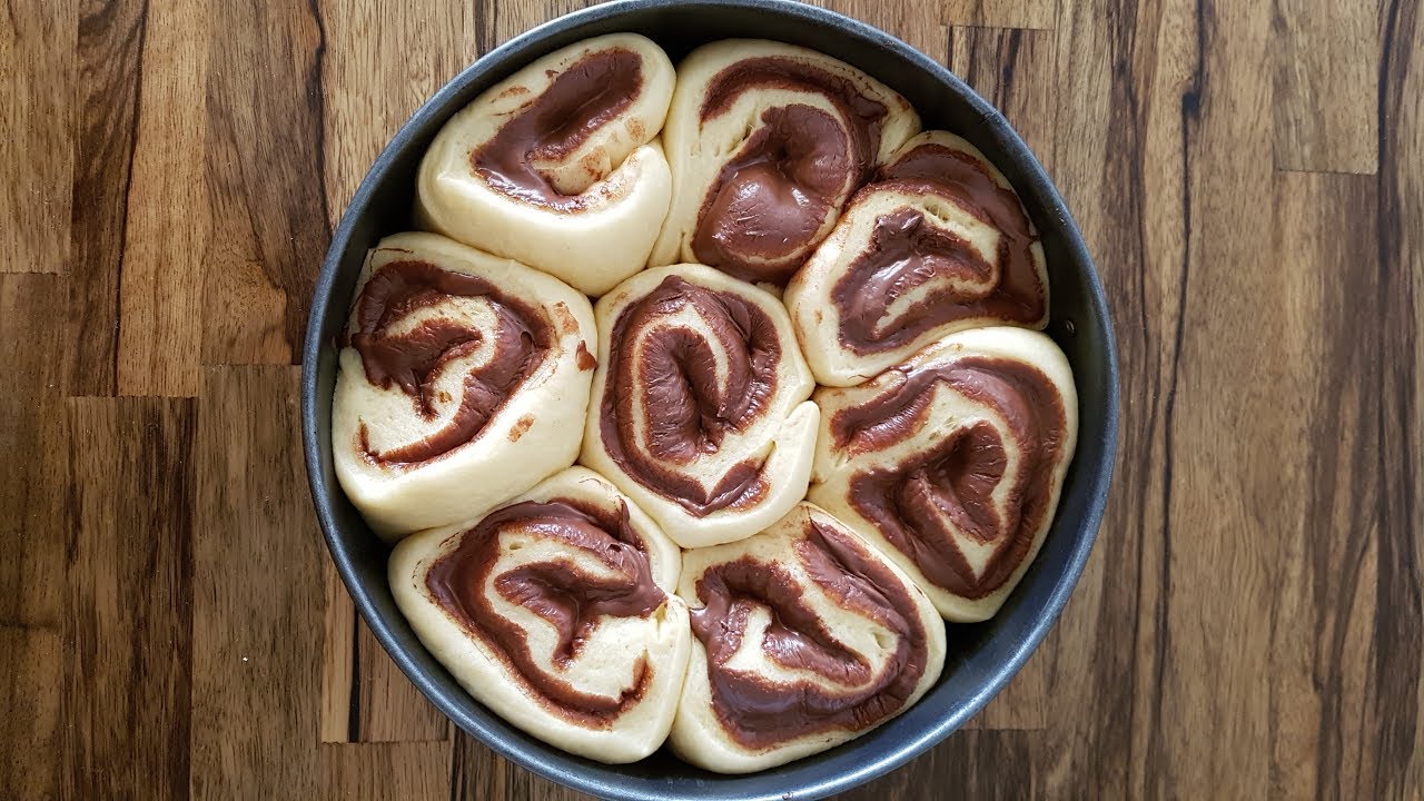 Fill this dough with Nutella… what could possibly go wrong?