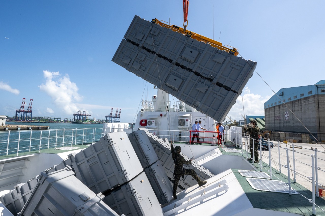 Taiwan weaponizes coast guard to prepare for battle with China