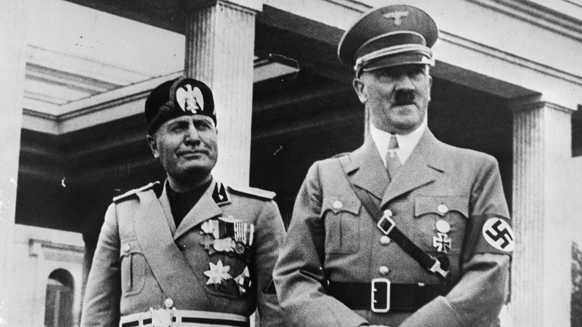 The 9 psychological warning signs that could reveal a potential fascist ...