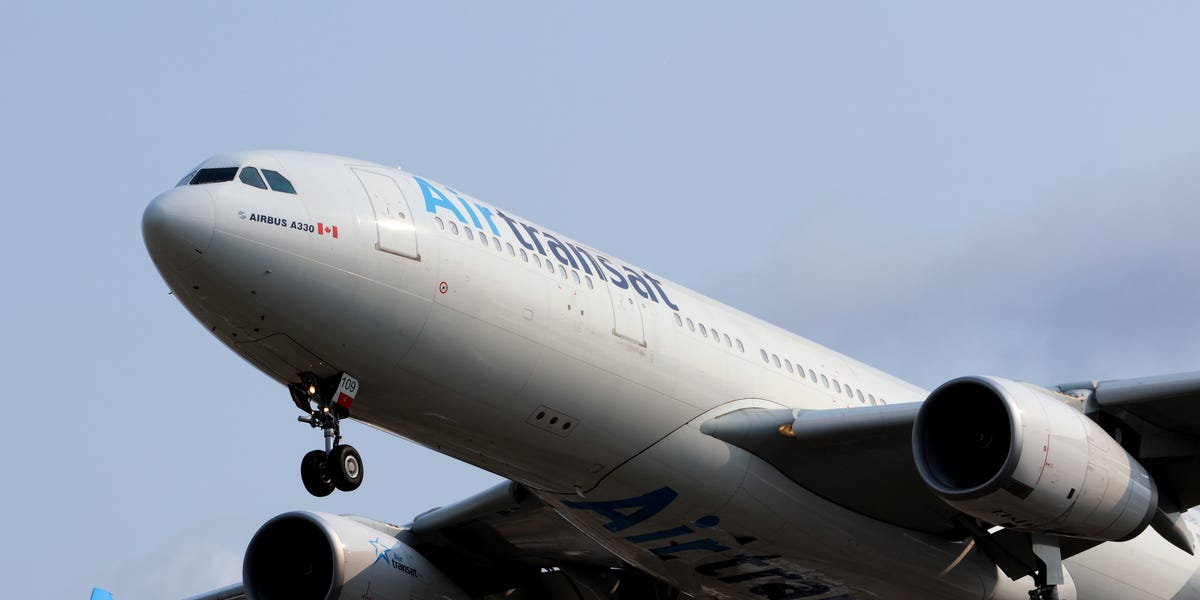 A plane ran out of fuel over the Atlantic. Then its pilots pulled off a miracle and saved 306 lives.