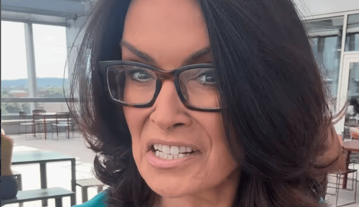 BBC apologises over 'incomprehensible' weather presenter
