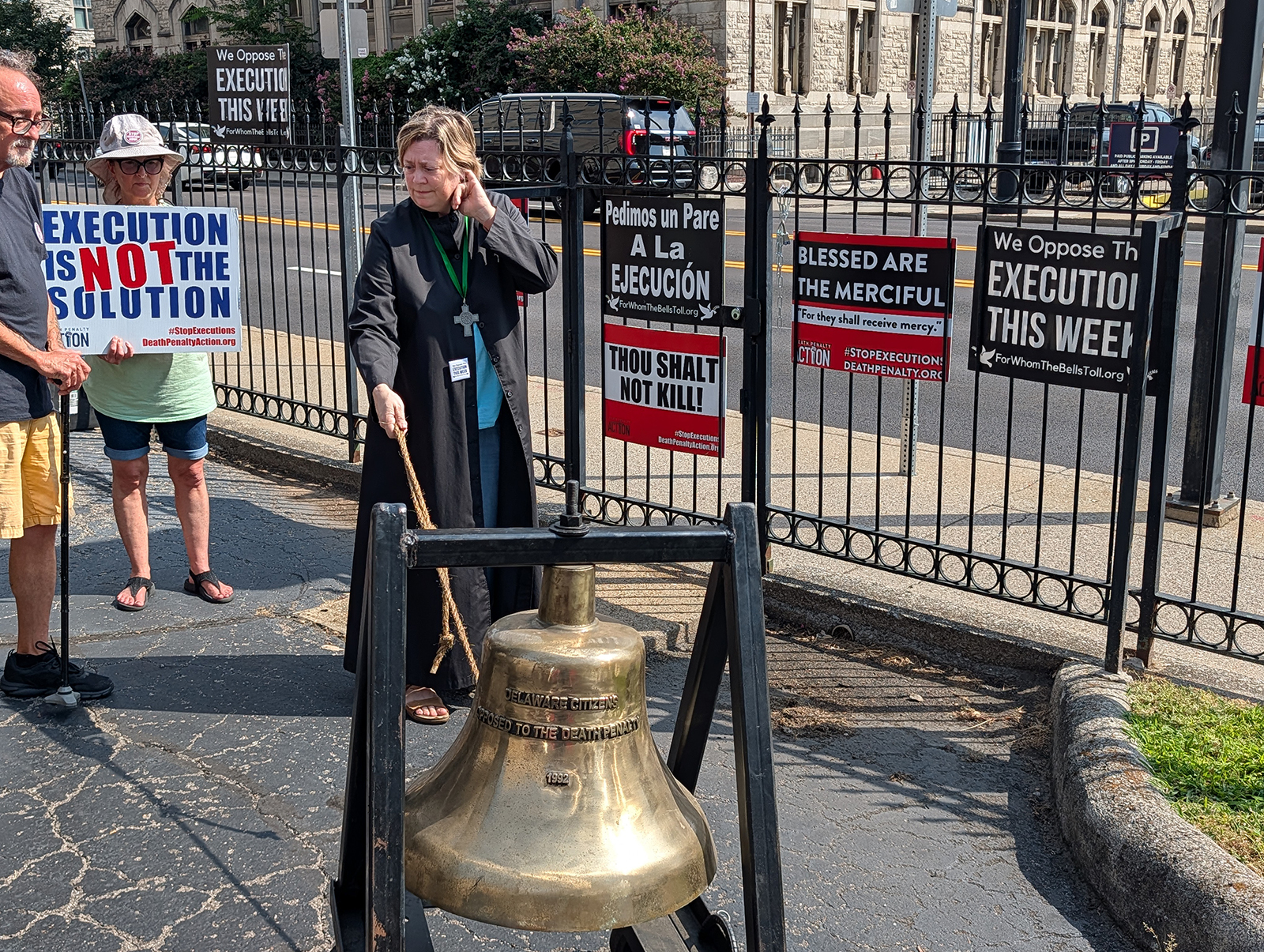With three prisoners scheduled for execution, southern churches toll ...