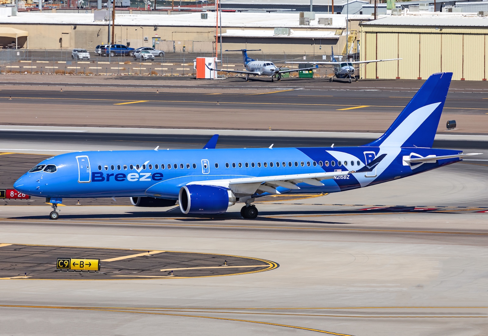 Breeze adds four new destinations, 22 routes