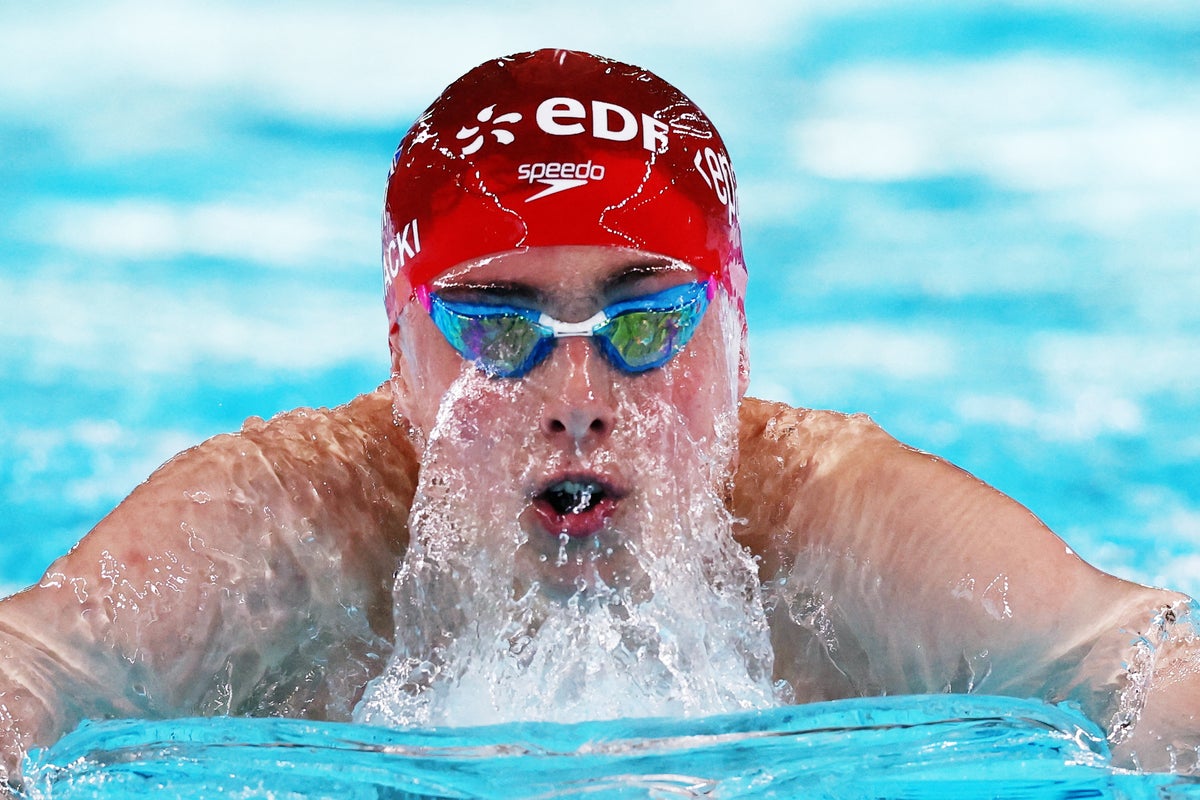 Swimmer delays opening A-level results to compete for GB in Paris
