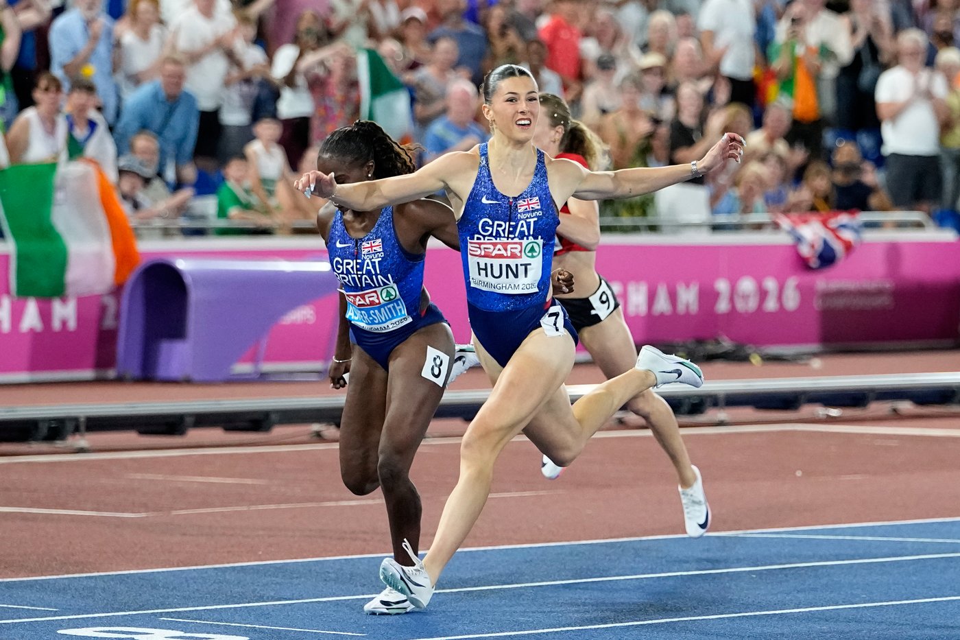 i-want-it-all-british-sprinter-amy-hunt-hits-high-notes-in-medal