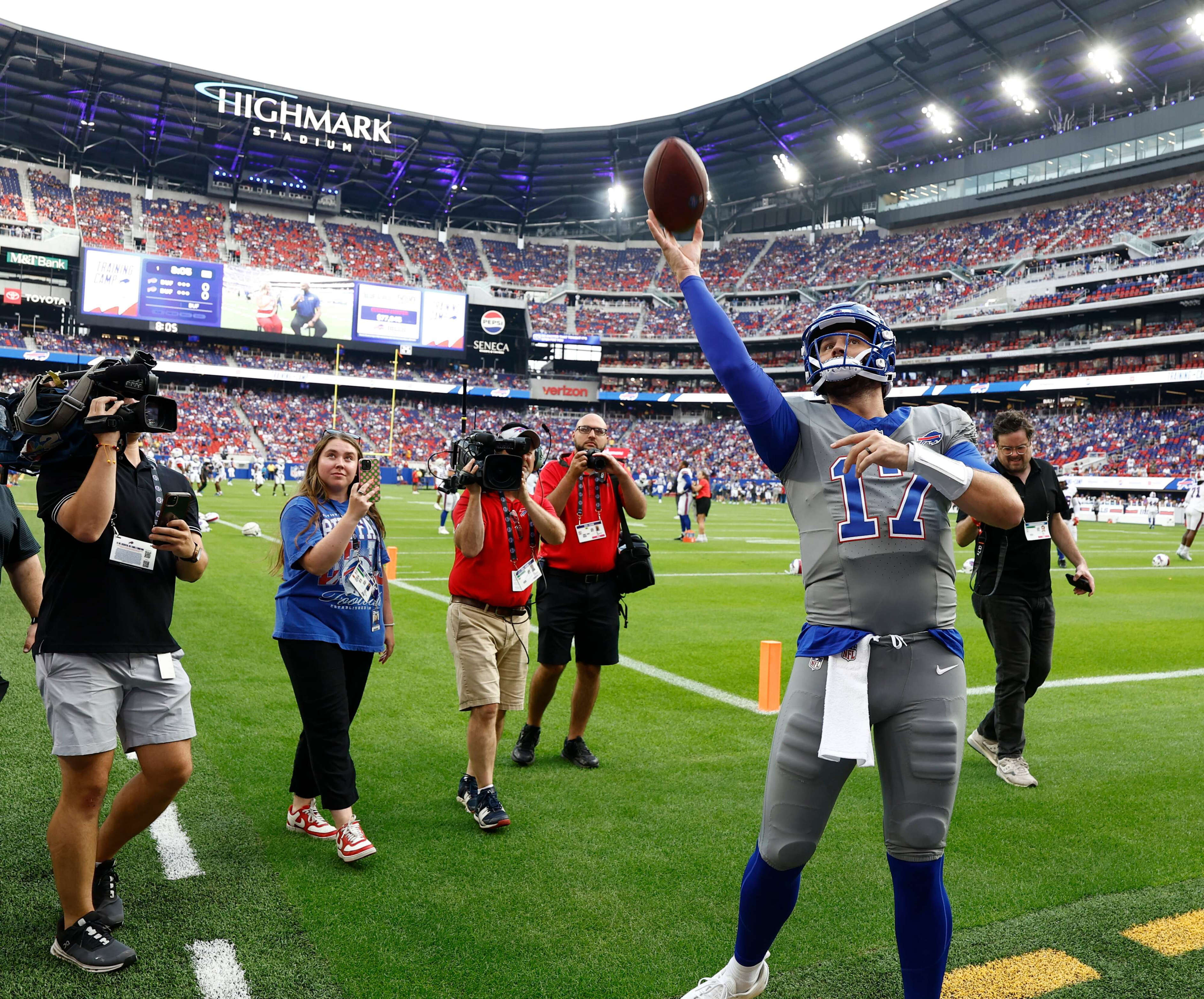 What Josh Allen said about playing in preseason, Connor McGovern’s ...