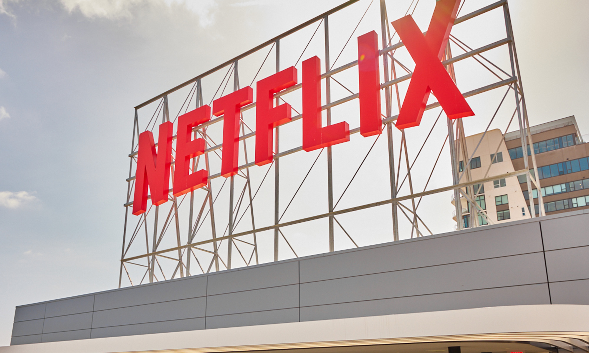 Up nearly 20% from its 52-week low, is Netflix stock set to rally even higher?