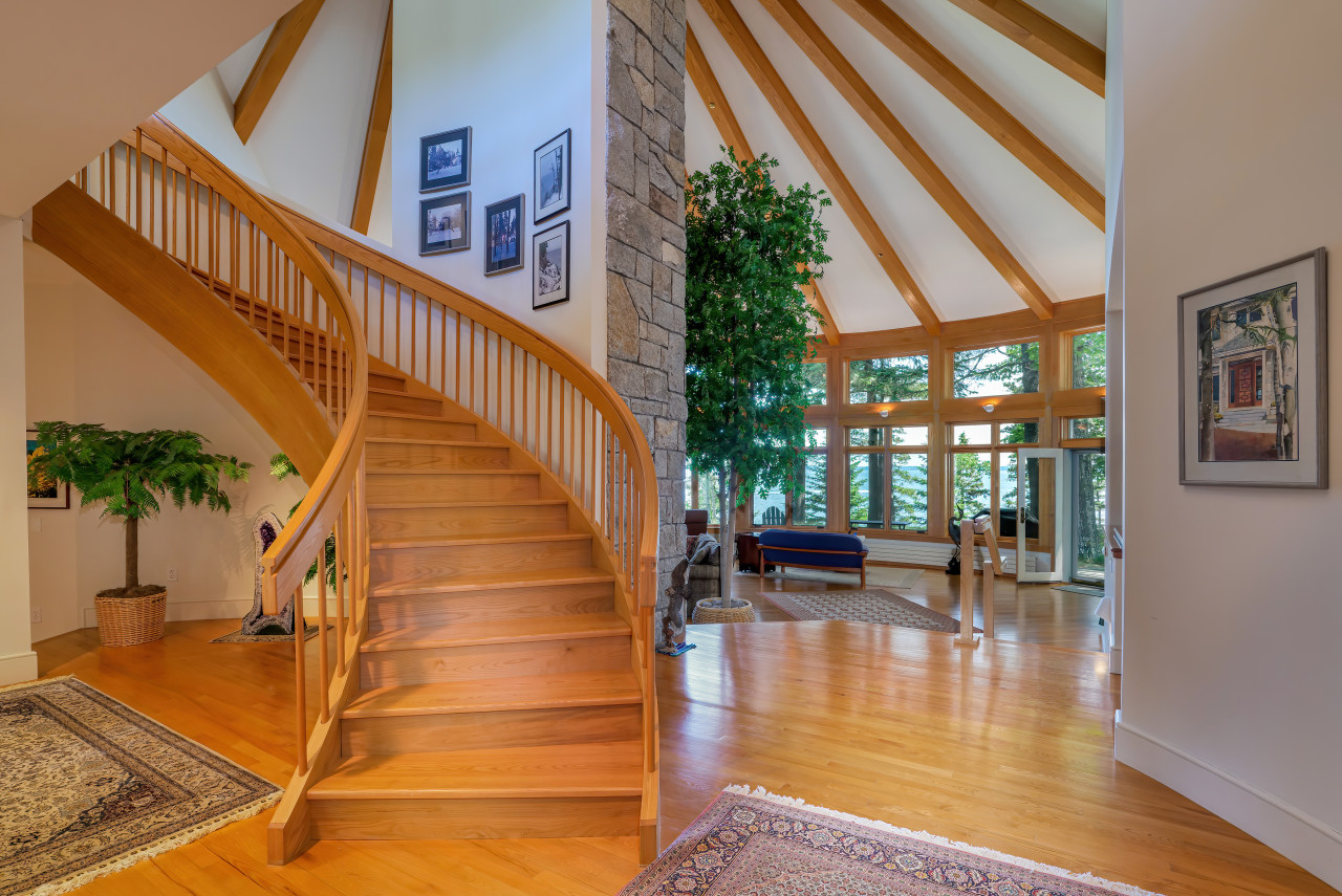 Maine's luxury market is looking more like the Hamptons and Nantucket