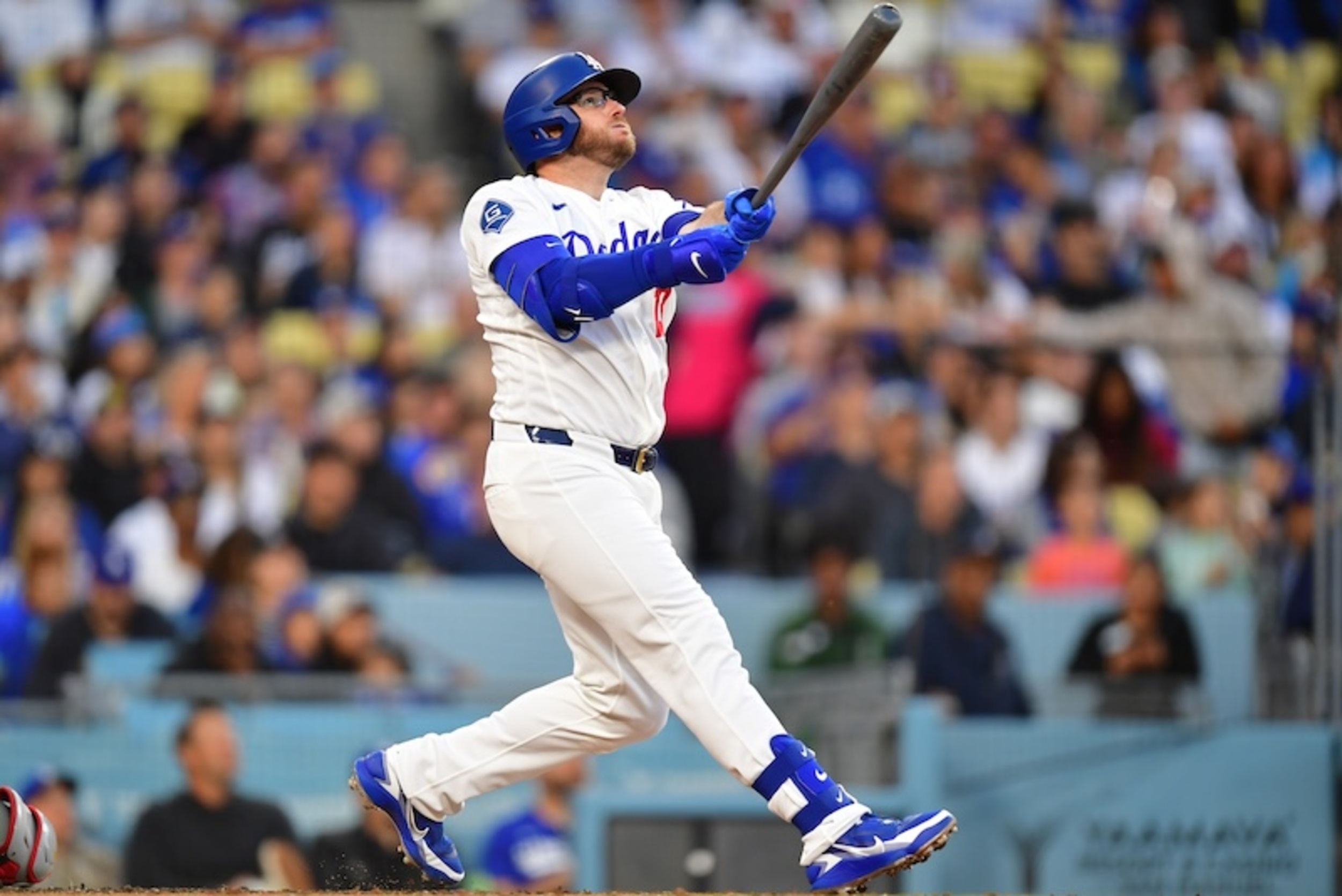 Max Muncy passes Eric Karros to become all-time Dodger Stadium home run ...