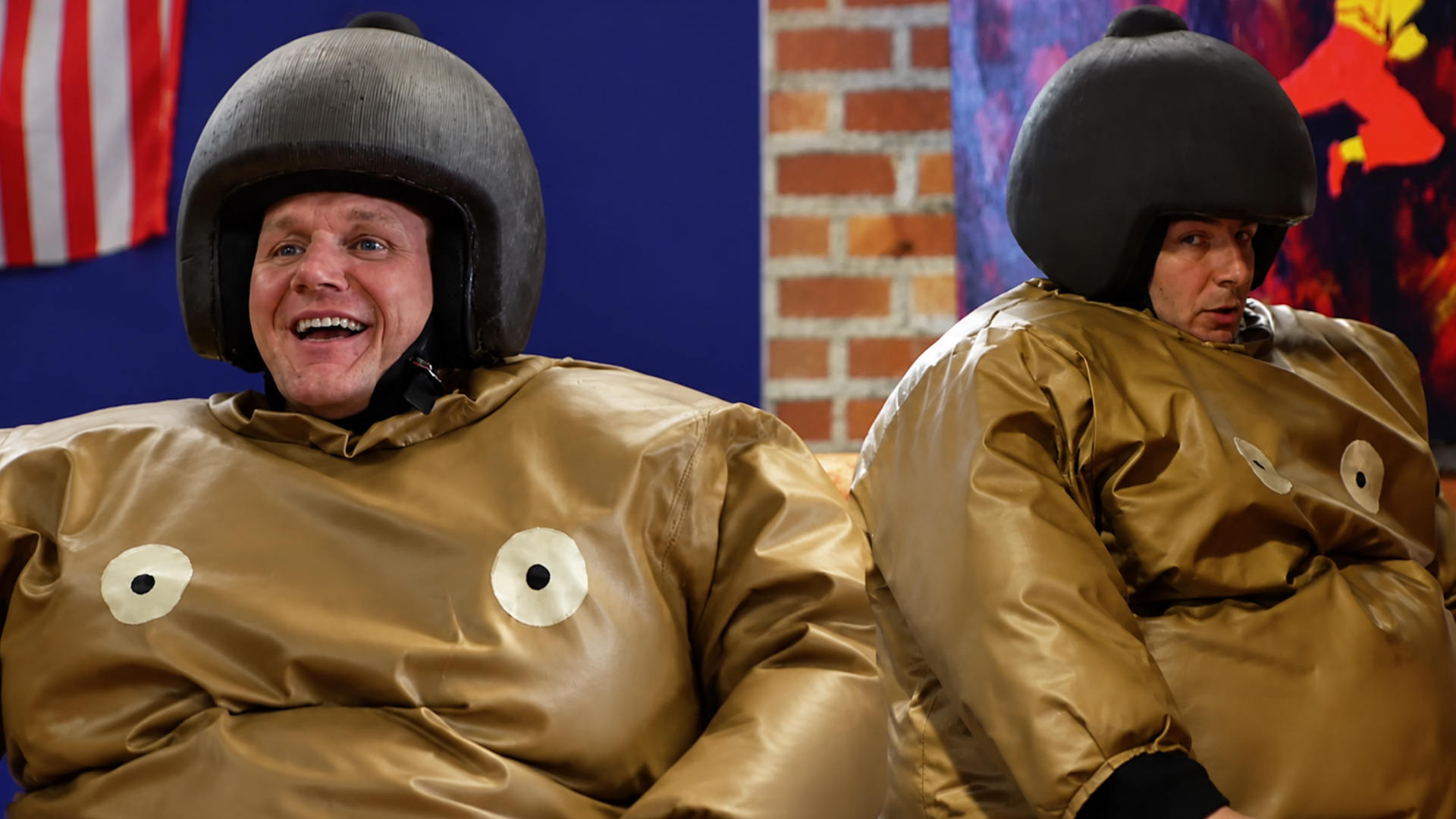 Chef Ramsay and Jean Philippe face off in sumo wrestling match