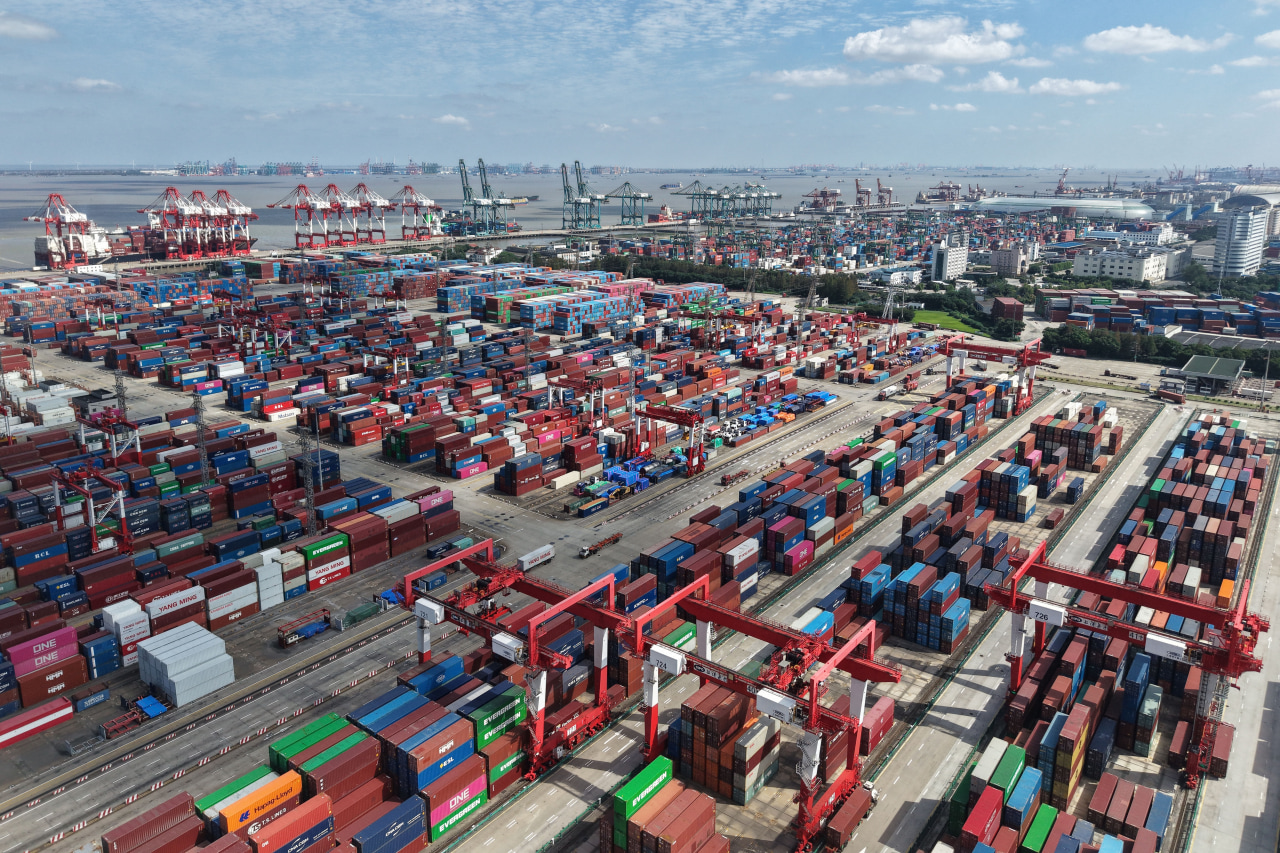 White House says China avoids billions in tariffs by rerouting goods