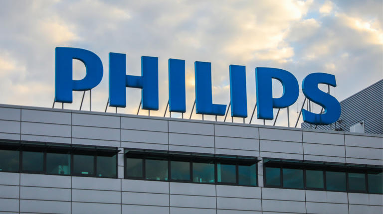 Russian hackers breach nearly 50 companies worldwide, including Shell ...