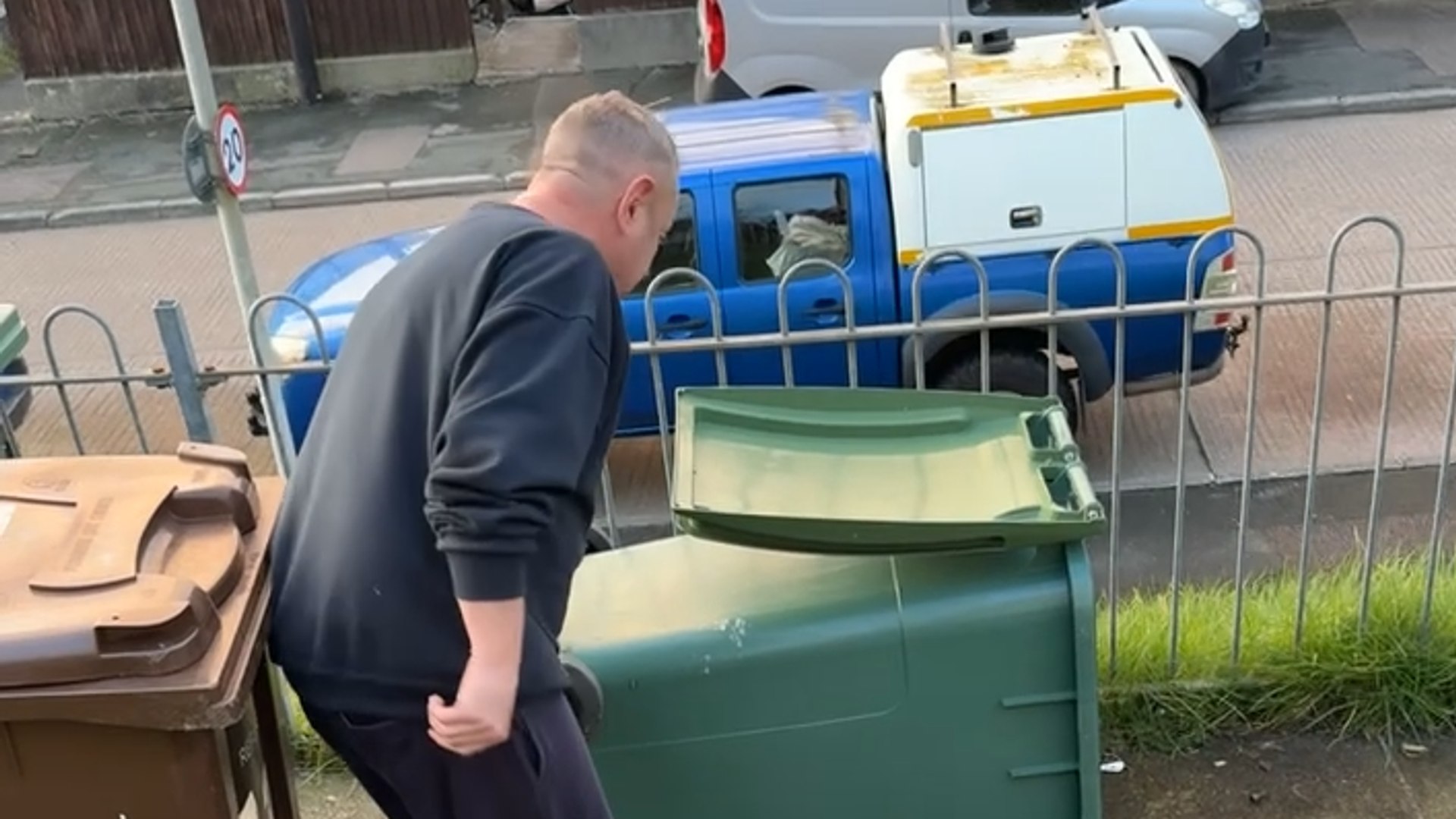 Rodent escapes from recycling container, sparks hectic garden pursuit