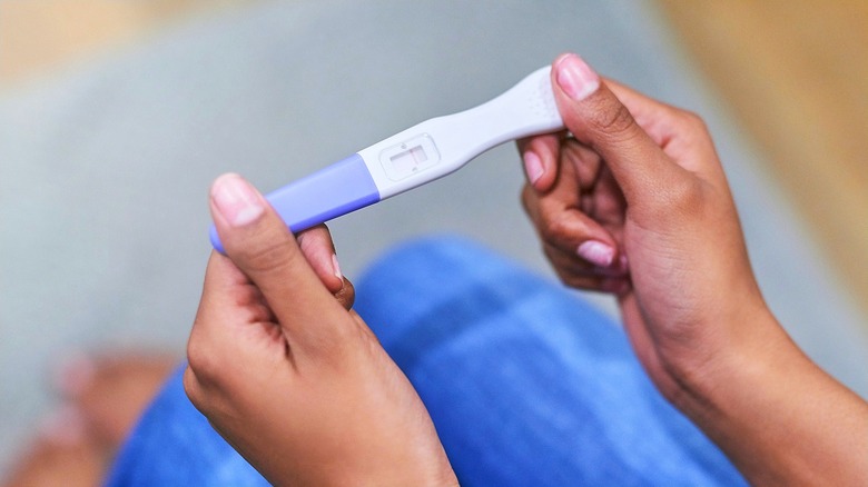 What does a faint line mean on a pregnancy test?