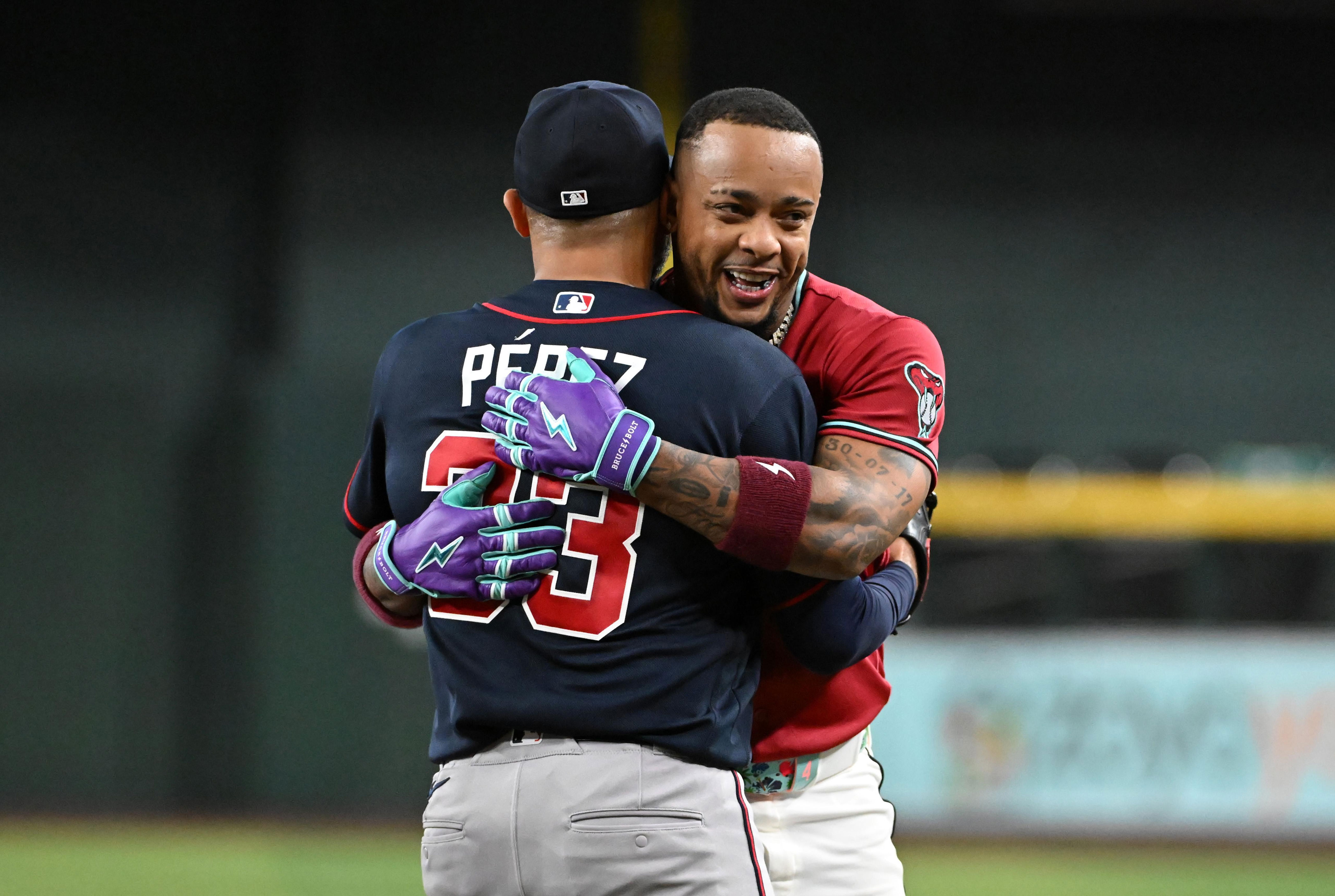 Braves news: Diamondbacks on deck, Robert Suarez update, and more