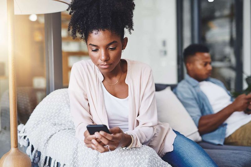 6 silent struggles modern couples face and how to spot them early
