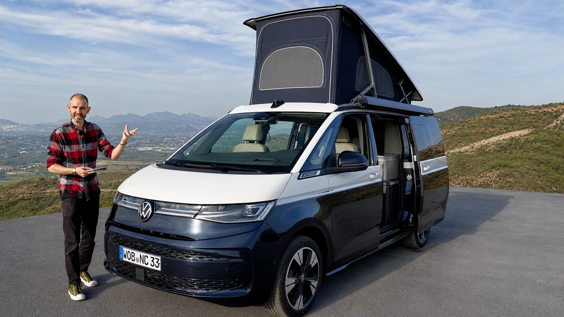 Volkswagen California gains extra space when the camping roof opens