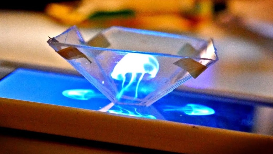 Turn your smartphone into a 3D hologram using things you already own