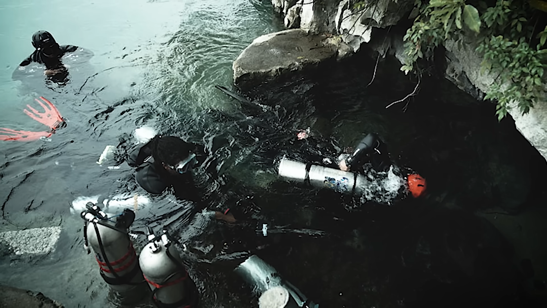 They entered a 43-meter-deep spring... then vanished inside 1,310 ...