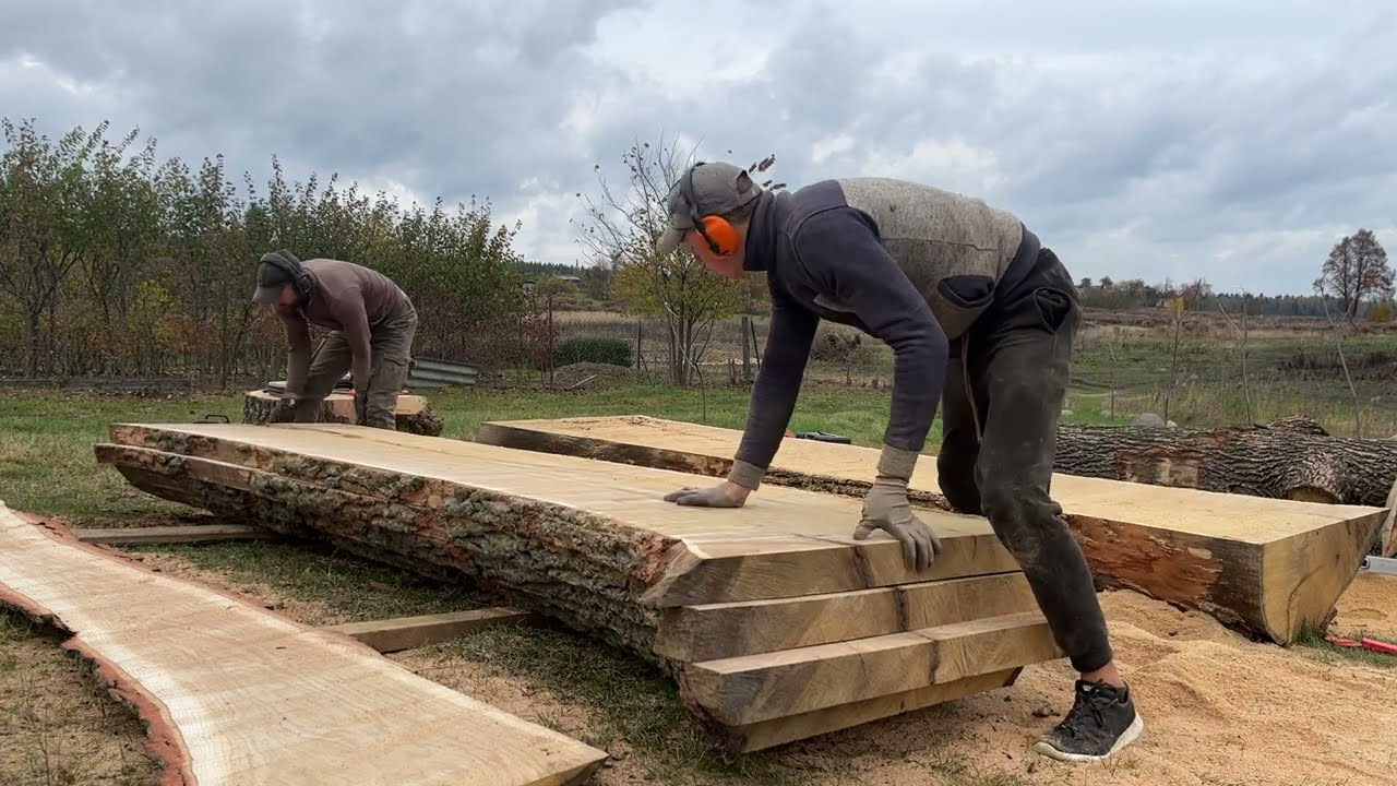 Oak logs are cut into incredible boards with remarkable natural grain