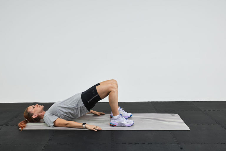 These 5 stretches relieve joint stiffness and pain, according to a ...