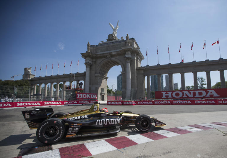 Simulating INDYCAR's unknown: Inside drivers' prep for new street courses