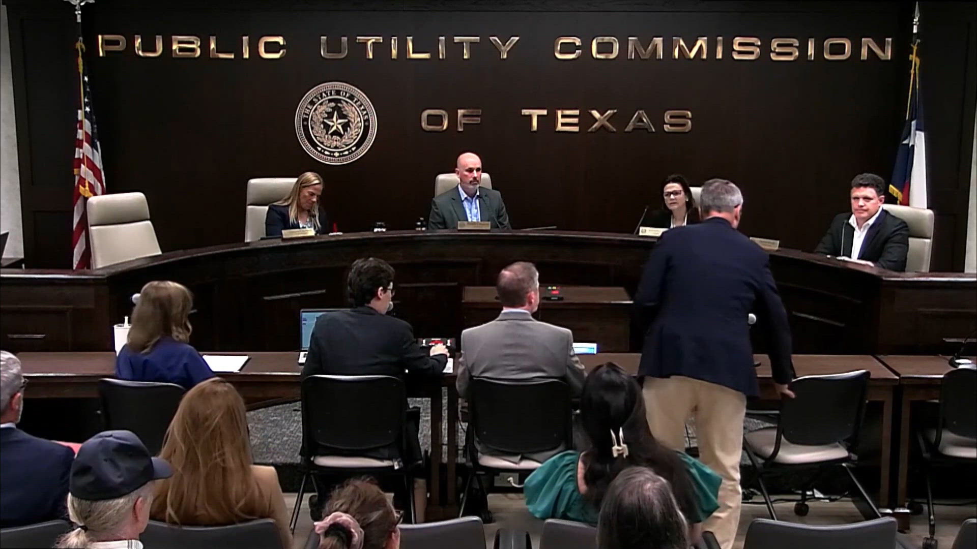 Texas lawmakers push to pause proposed 765kV transmission line project