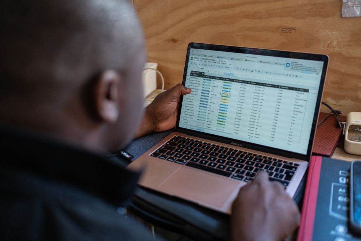 Google Sheets Canvas launches: Turn any spreadsheet into live Airtable ...