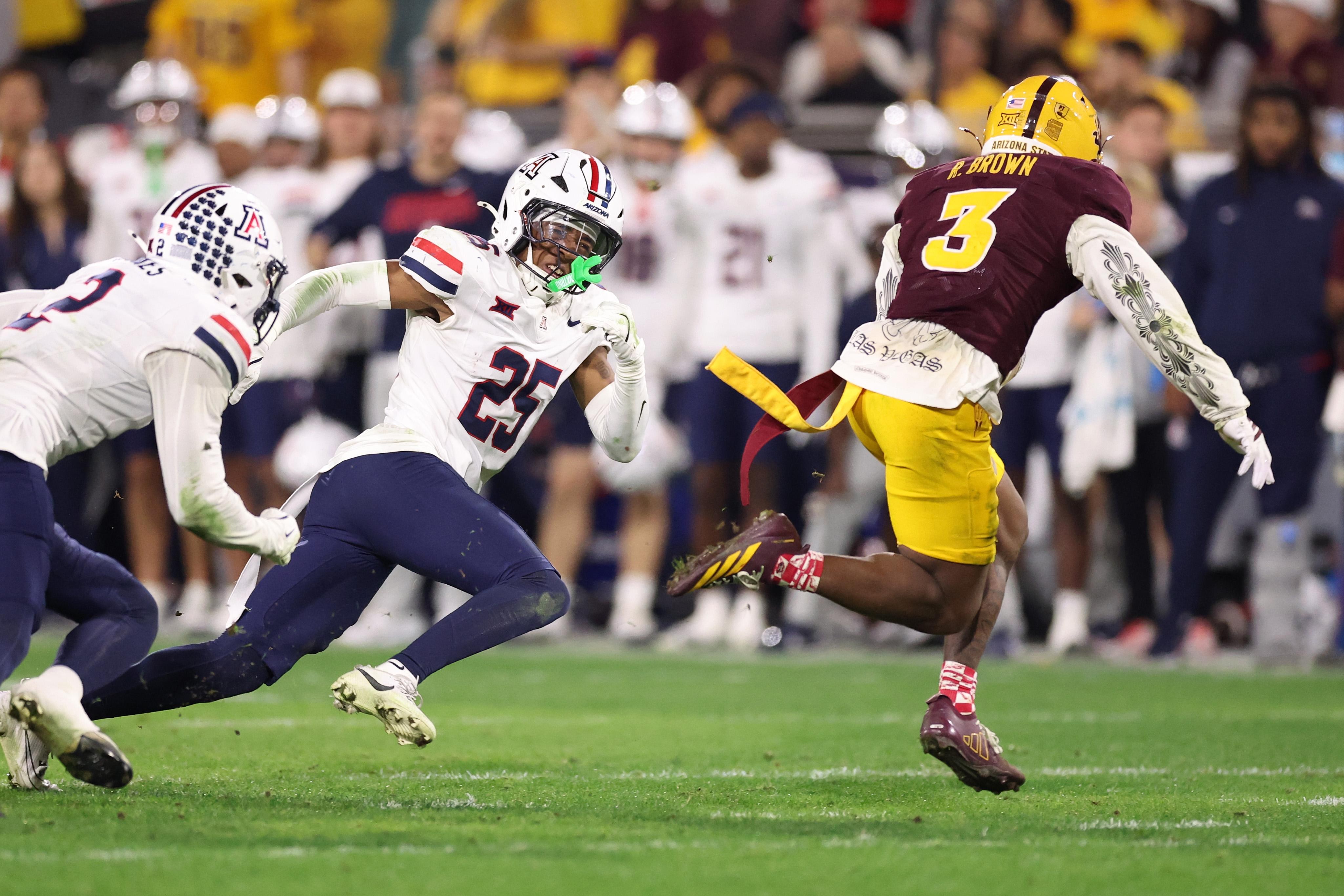 Quack-12 football check-in: The Arizona teams