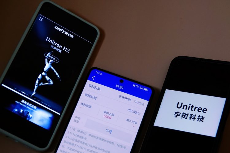 中国の人型ロボット大手・宇樹科技、IPOで1500億円相当を調達へ 実用化のスピードが遅い一方で「2期連続黒字」の中身を解剖 研究開発、量産化 ...
