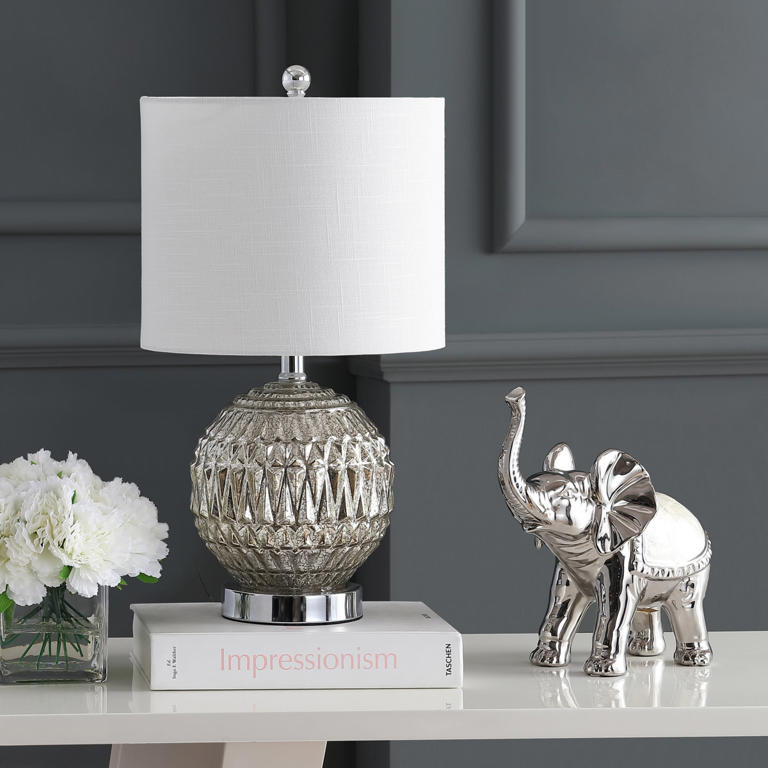 Maria Shriver’s California home embraces 'old money' neutrals – it’s ...