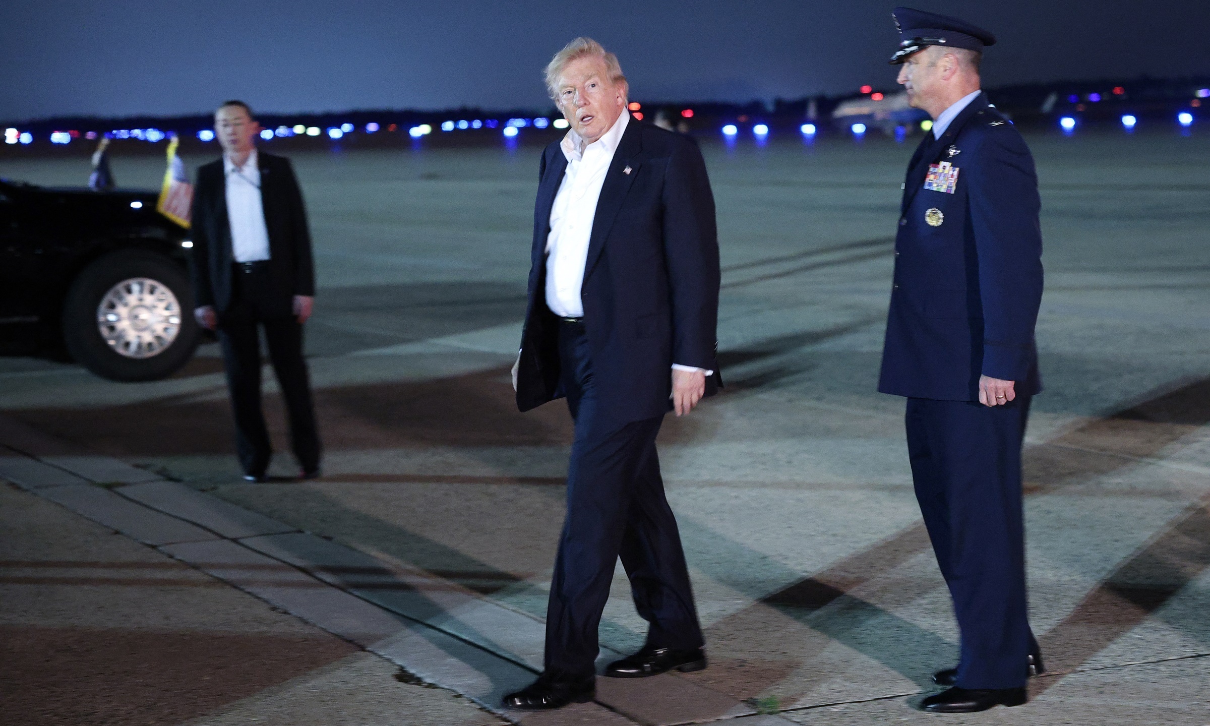 Hậu trường cân não của an ninh Mỹ khi tráo chuyên cơ chở ông Trump