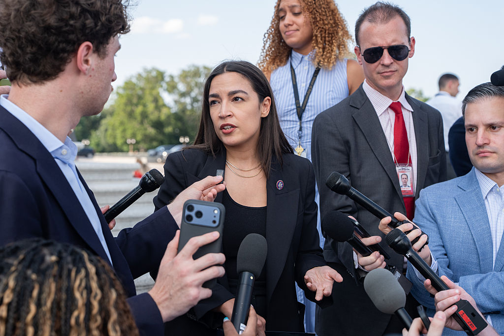 AOC's egg freezing is suddenly a bipartisan conversation