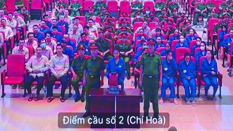 Cáo trạng vụ VN10, cô tiên từ thiện Trúc Phương đãi tiệc sinh nhật bằng ma túy
