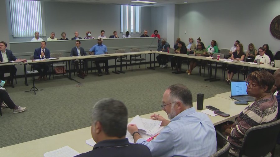 Ford City Mall redevelopment plan heads to Chicago's zoning committee