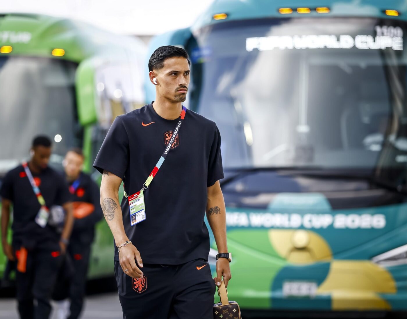 Controverse artistique autour de la nouvelle présentation de Reijnders - divertissement news from SO FOOT