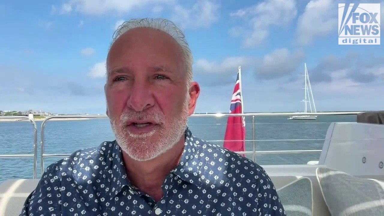 EXTENDED VERSION: Peter Schiff says US economy now 'worse' than when ...