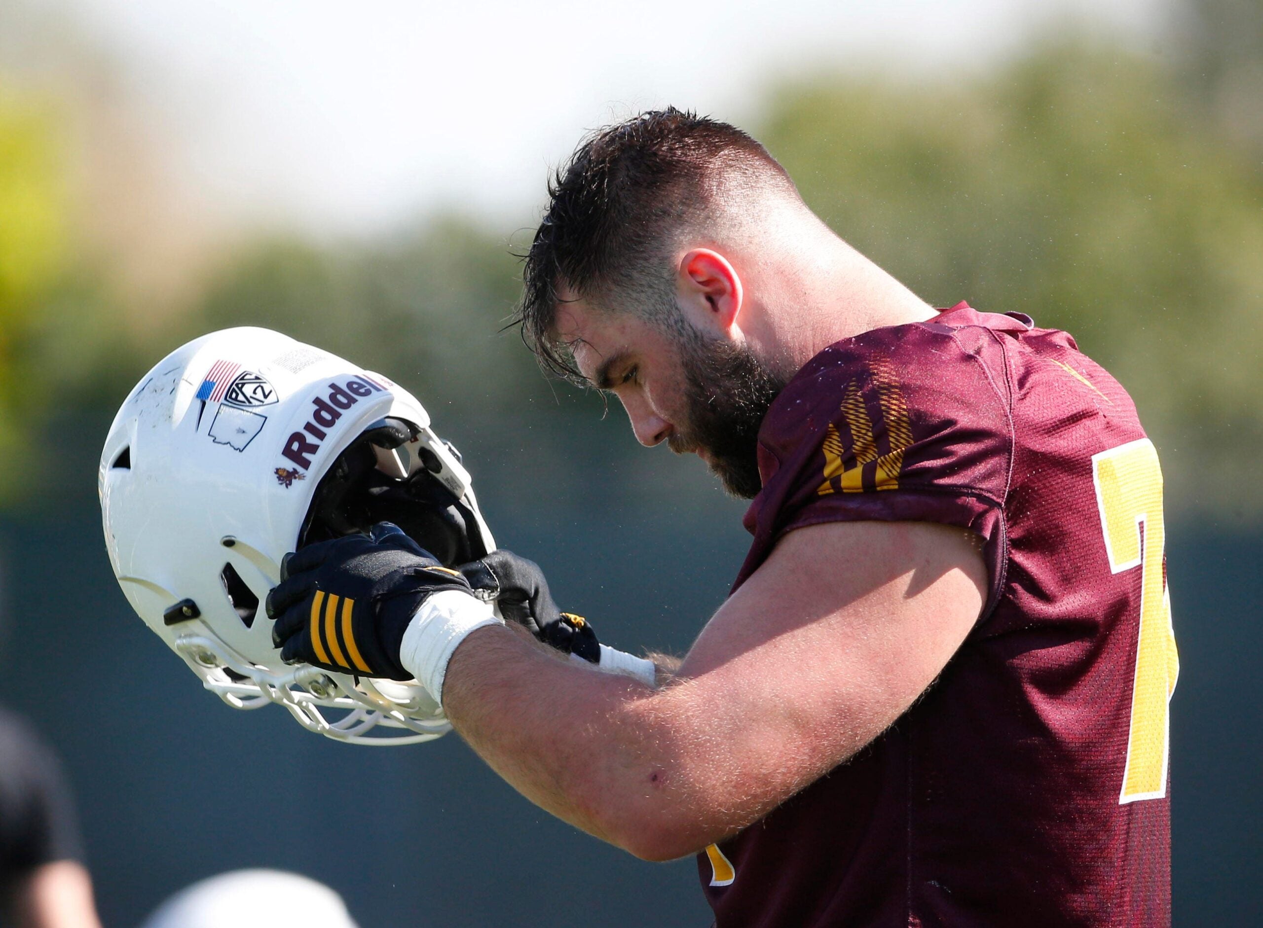 Kansas City Chiefs' latest roster move swaps longshot offensive linemen ...
