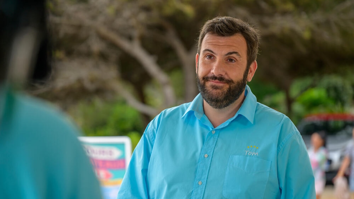 Camping Paradis : Laurent Ournac célèbre les 20 ans de la série - divertissement news from Télé Star