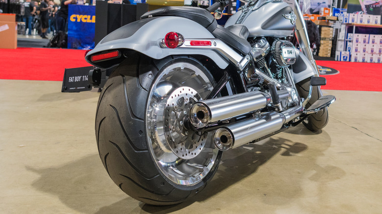 3 Harley-Davidson models with fat rear tires