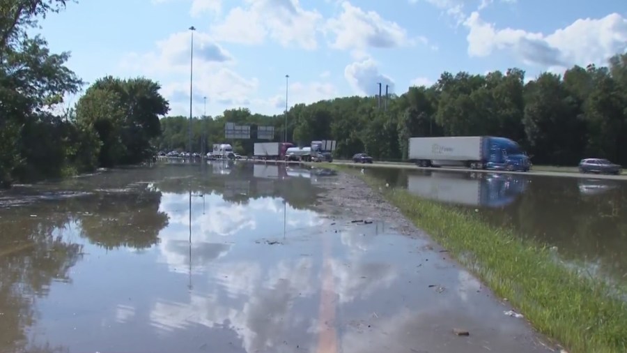 Floodwaters force I-70 closure in Licking County