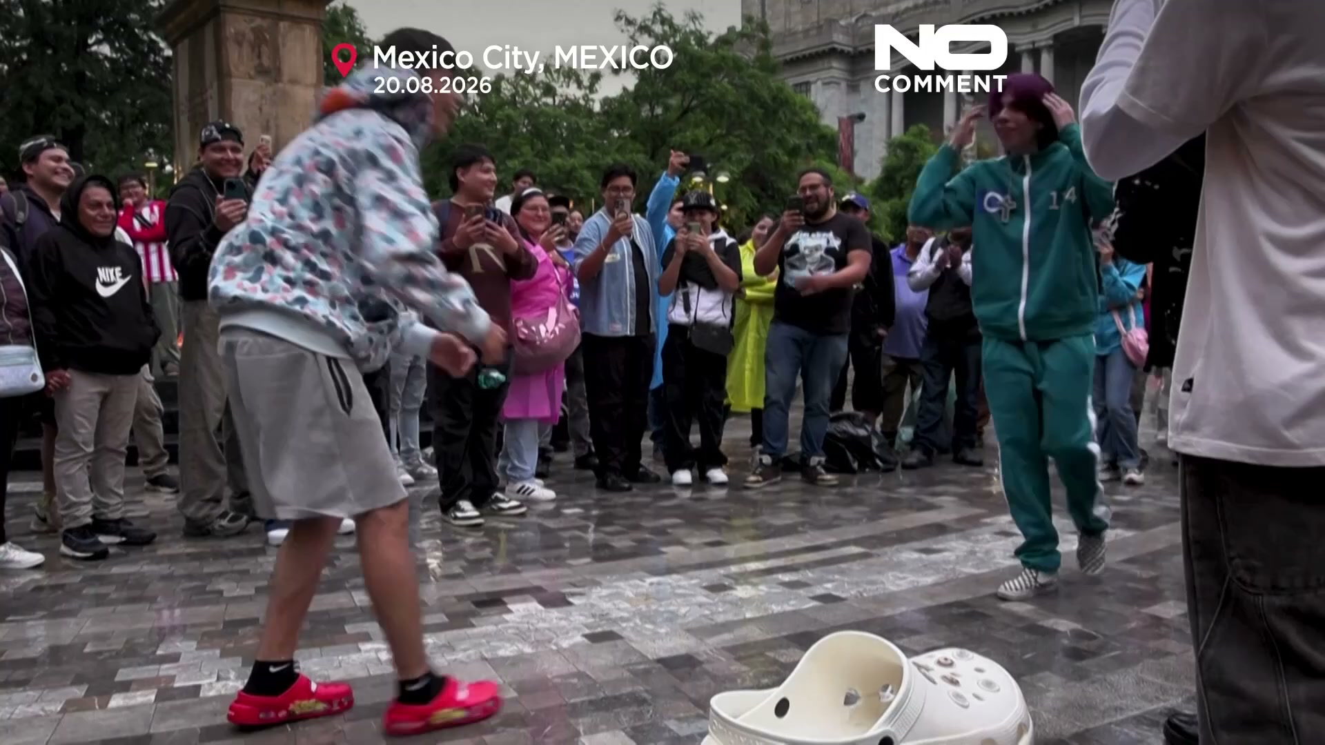 mexico-aura-battles-turn-a-viral-meme-into-live-contests