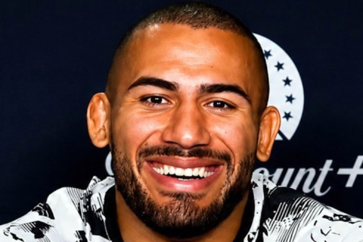 gregory-robocop-aparece-como-azar-o-na-luta-principal-do-ufc-sacramento