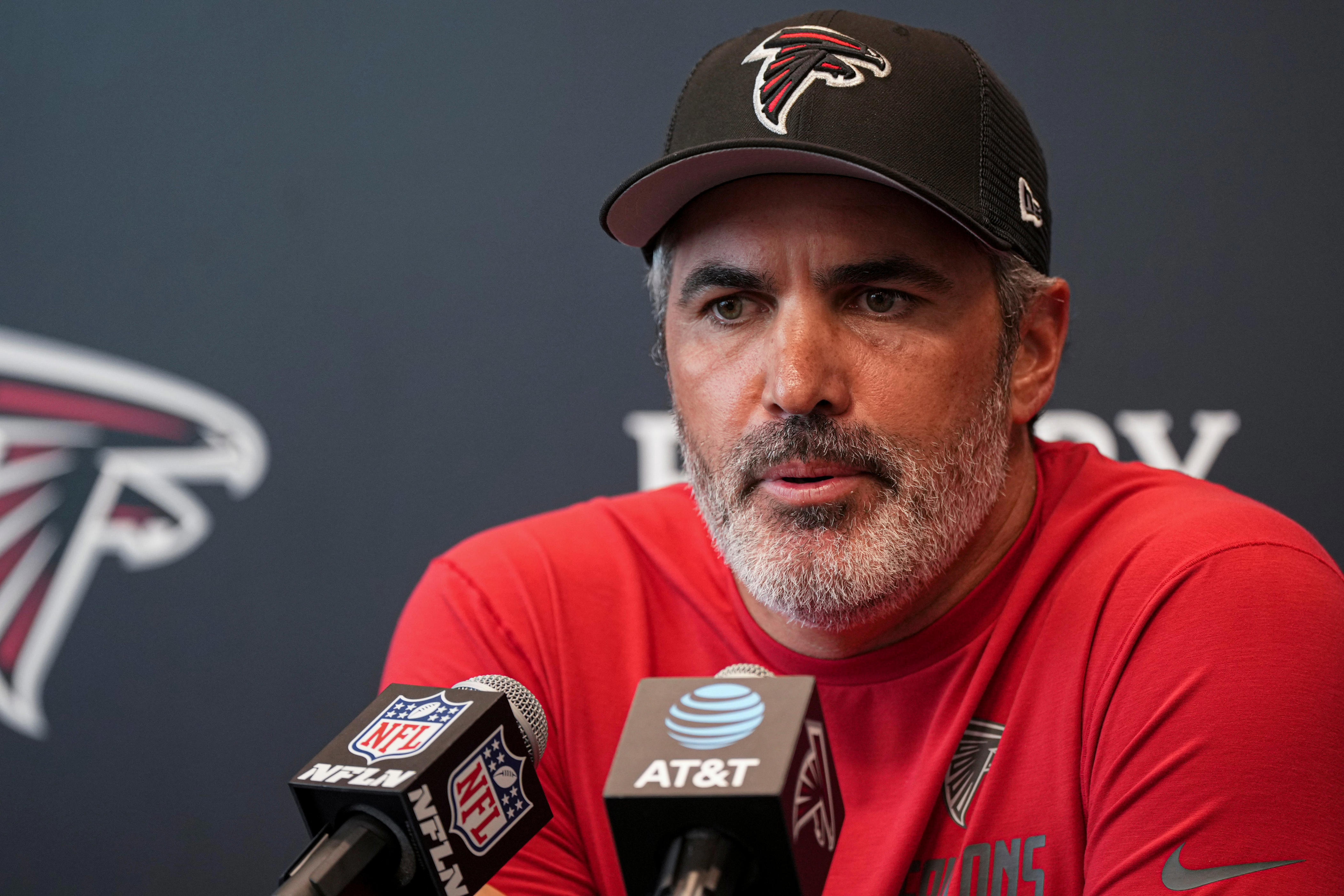 What Kevin Stefanski said about Falcons EDGE Za'Darius Smith
