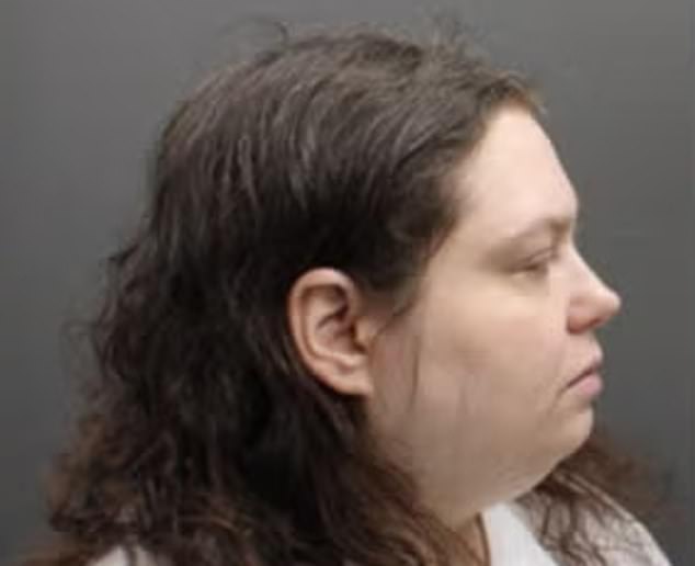 Woman plotted ISIS bombing after scouting building in burka, FBI says
