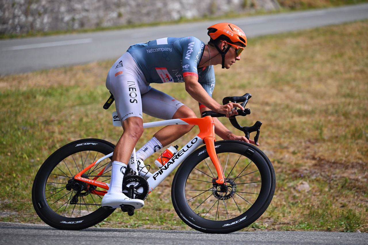 Josh Tarling abandons Vuelta a España on stage six
