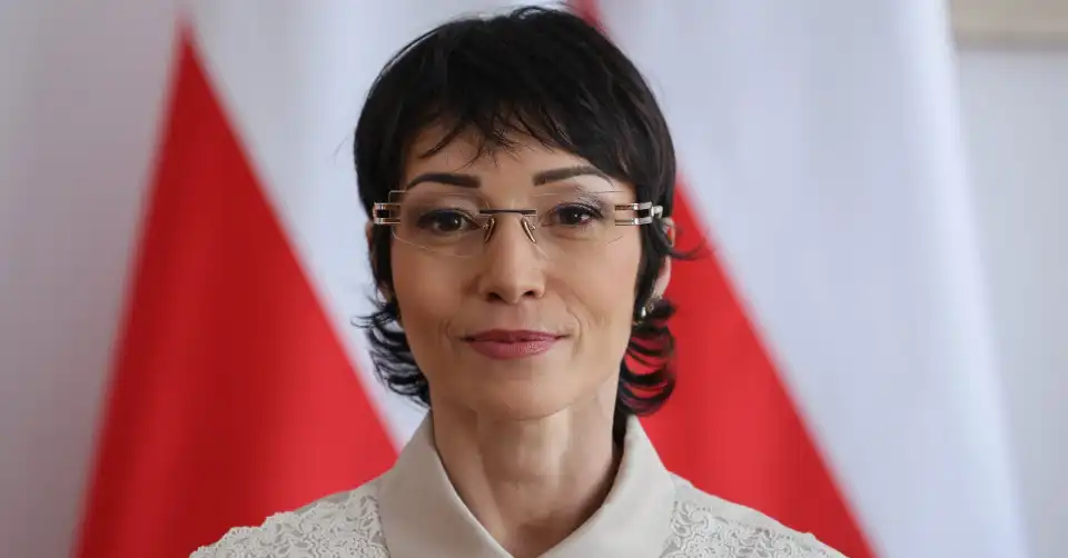 barbara-mr-z-gorgo-sk-ada-dymisj-wcze-niej-wybuch-a-burza-wok