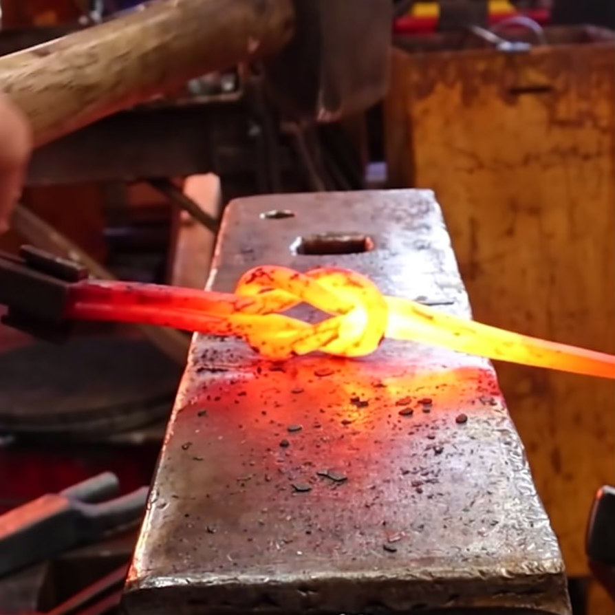 Hook of the week: Forged square knot!