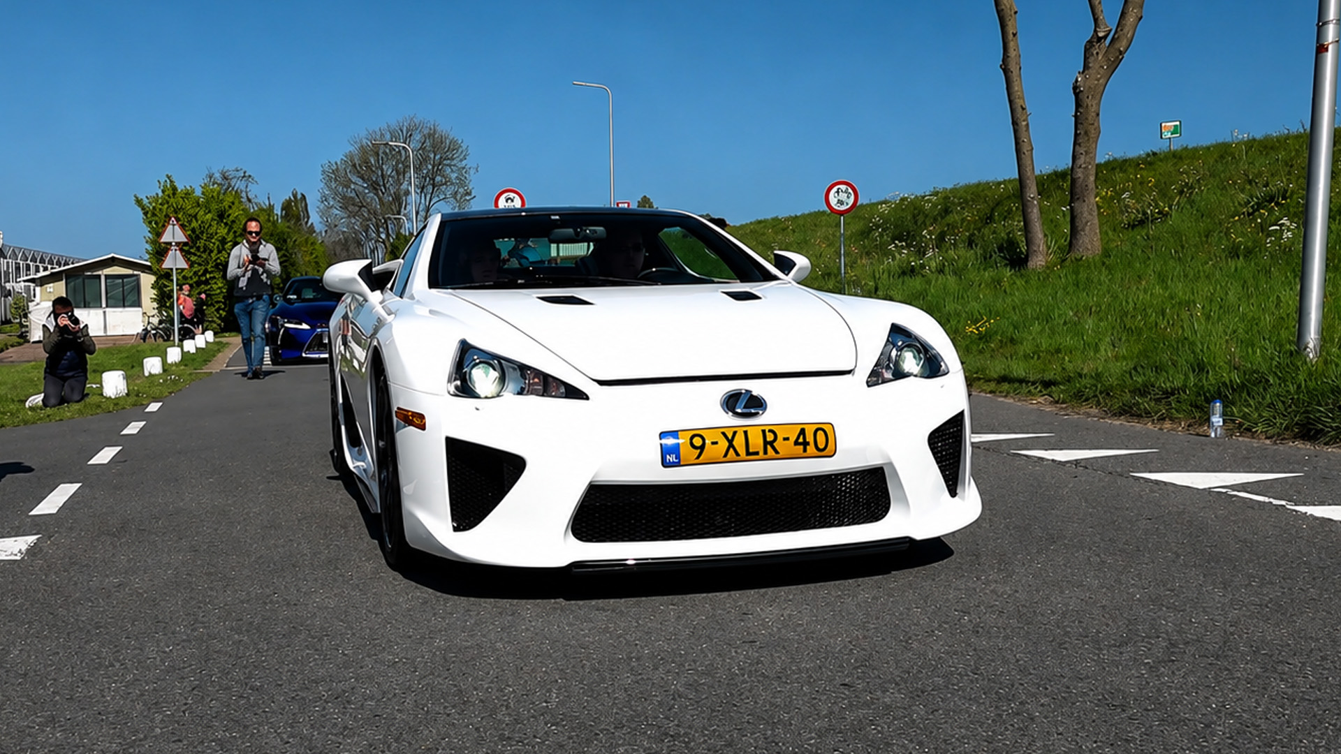 Rare Lexus LFA steals attention at the car meet