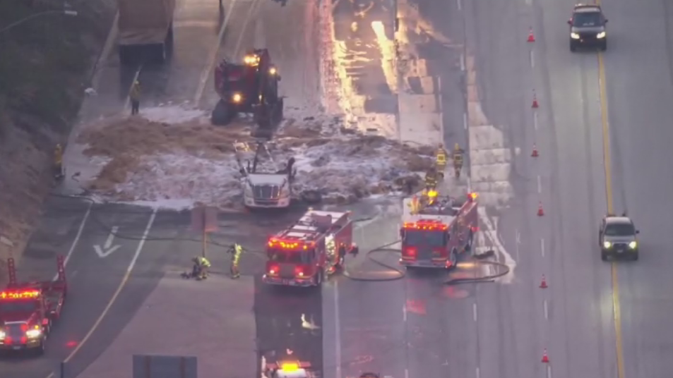 Part of westbound 210 Freeway in La Cañada Flintridge remains closed after a semi-truck fire